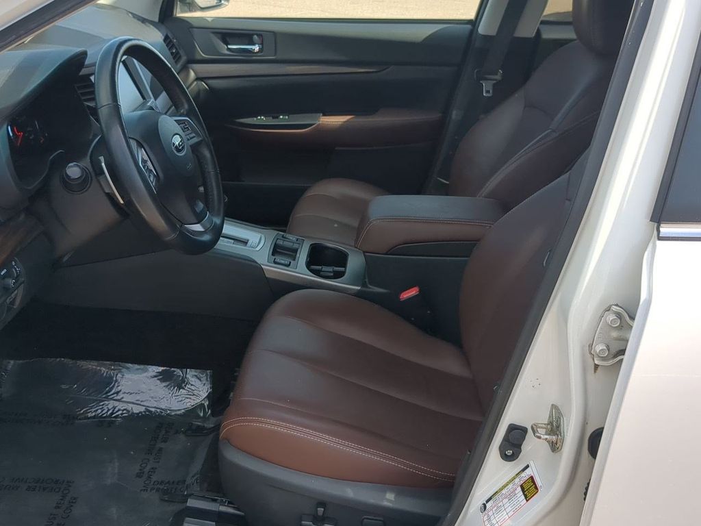 Thumbnail: 2014 Subaru Outback - 10