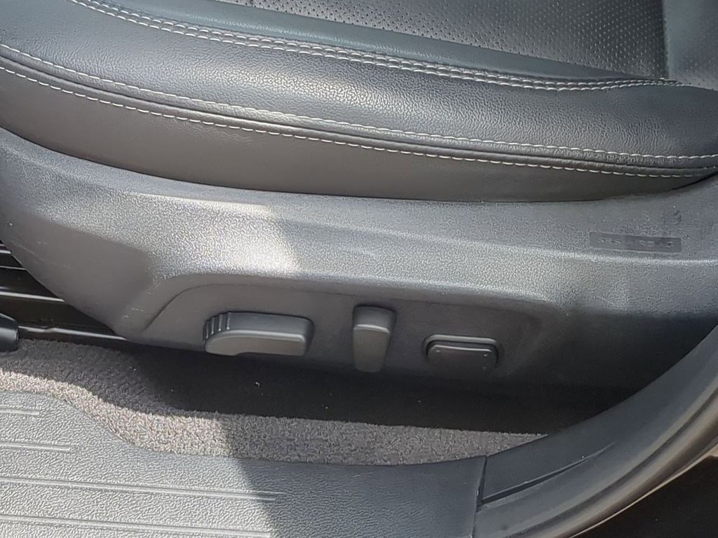 Thumbnail: 2019 Subaru Outback - 24