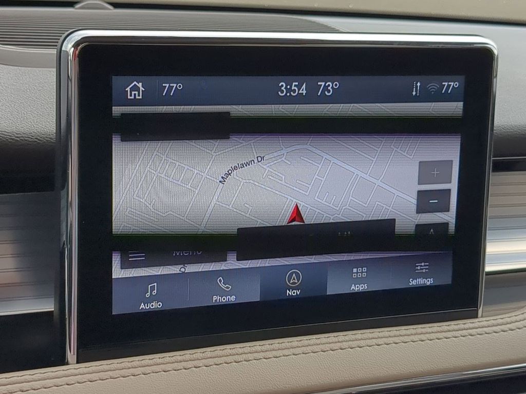 Thumbnail: 2022 Lincoln Corsair - 31