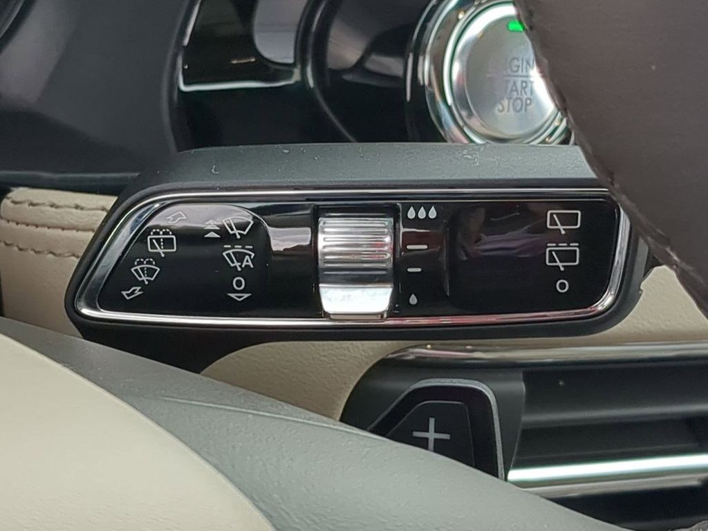 Thumbnail: 2022 Lincoln Corsair - 29