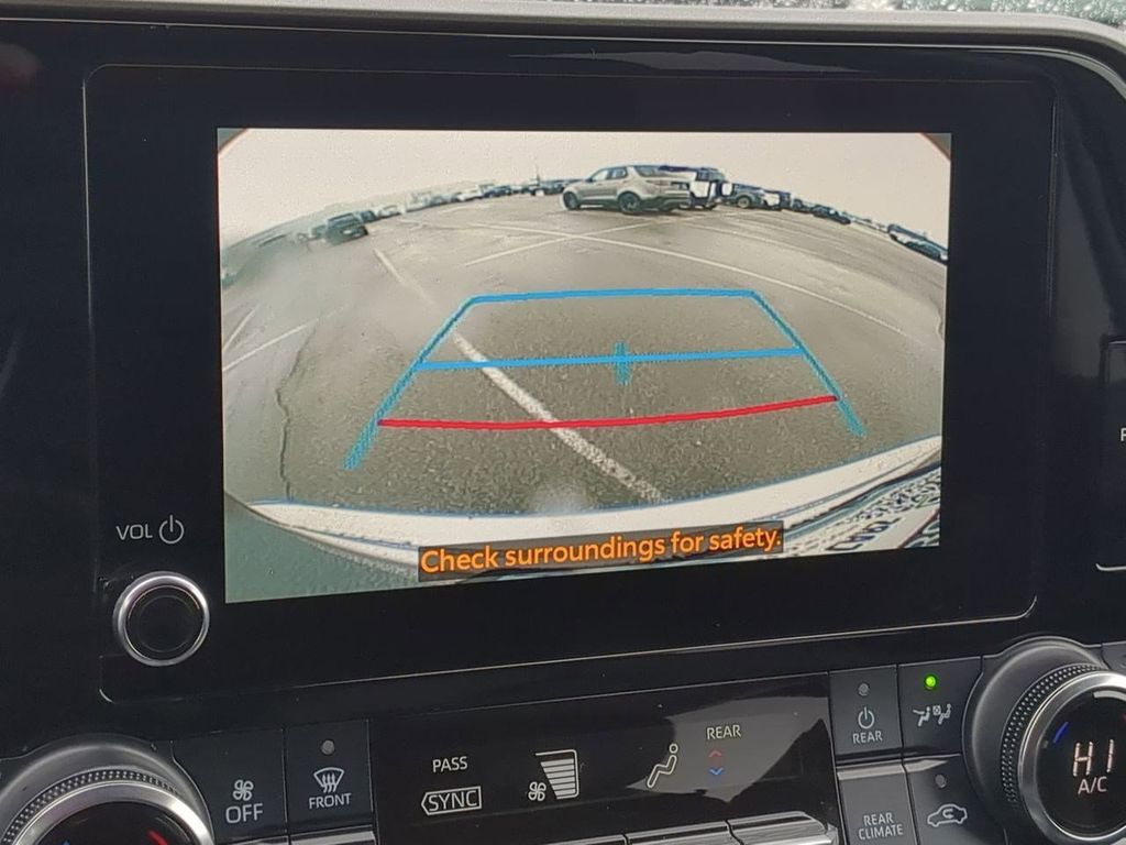 Thumbnail: 2023 Toyota Highlander - 14