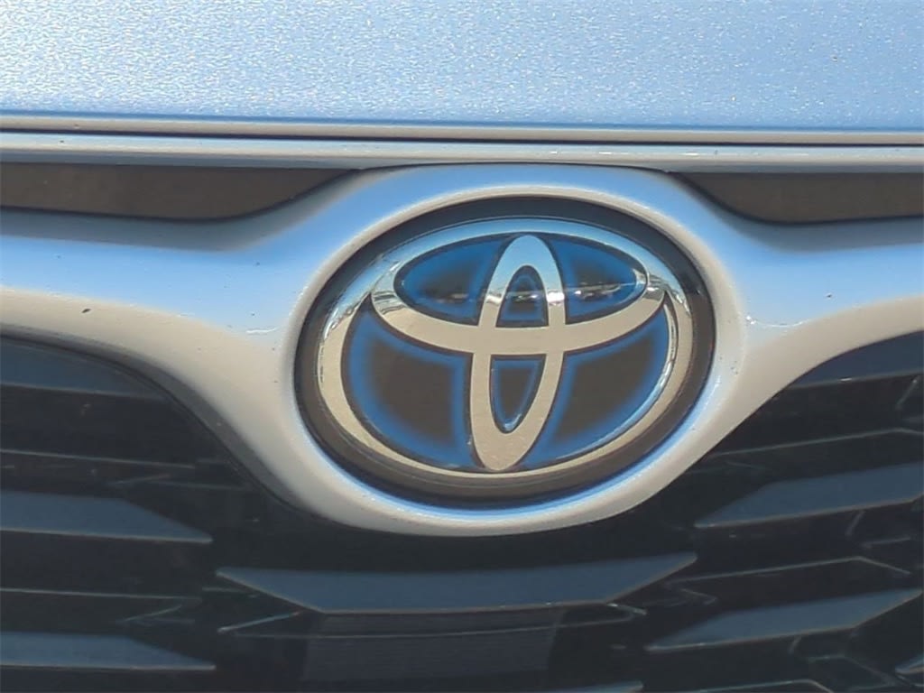 Thumbnail: 2021 Toyota Highlander - 7