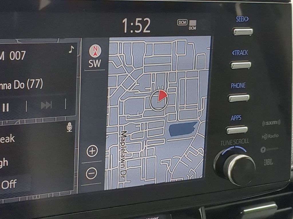 Thumbnail: 2023 Toyota Sienna - 18