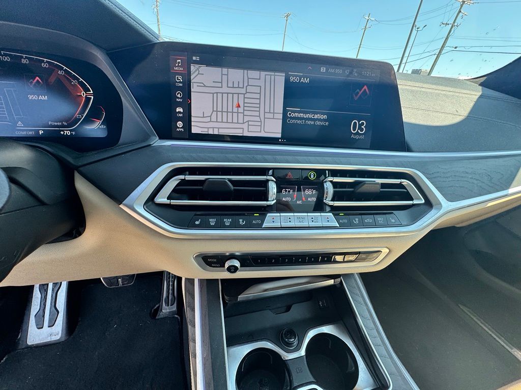 Thumbnail: 2021 BMW X7 - 8