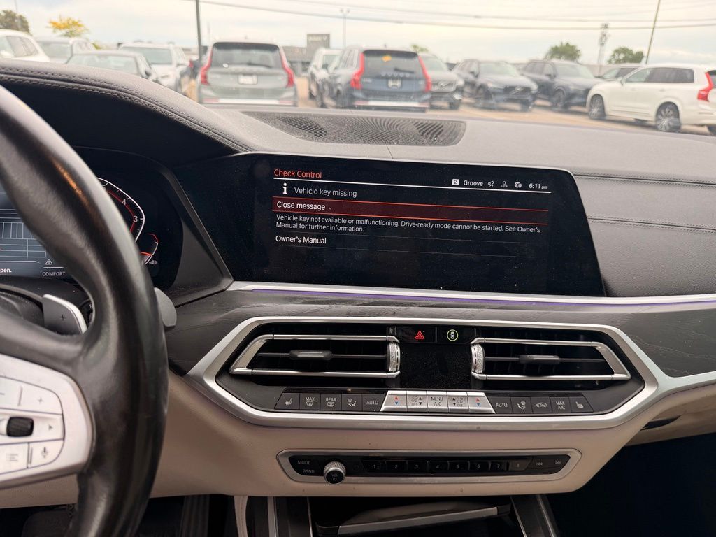 Thumbnail: 2020 BMW X7 - 11