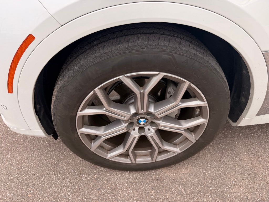 Thumbnail: 2020 BMW X7 - 29