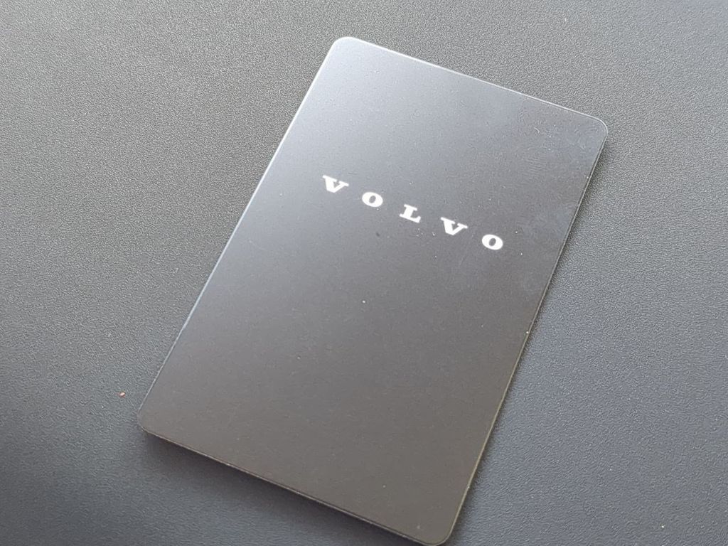 Thumbnail: 2026 Volvo EX90 - 32