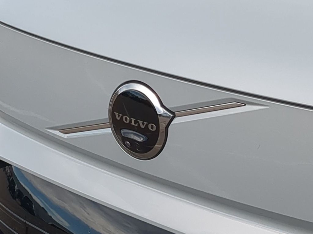 Thumbnail: 2026 Volvo EX90 - 6