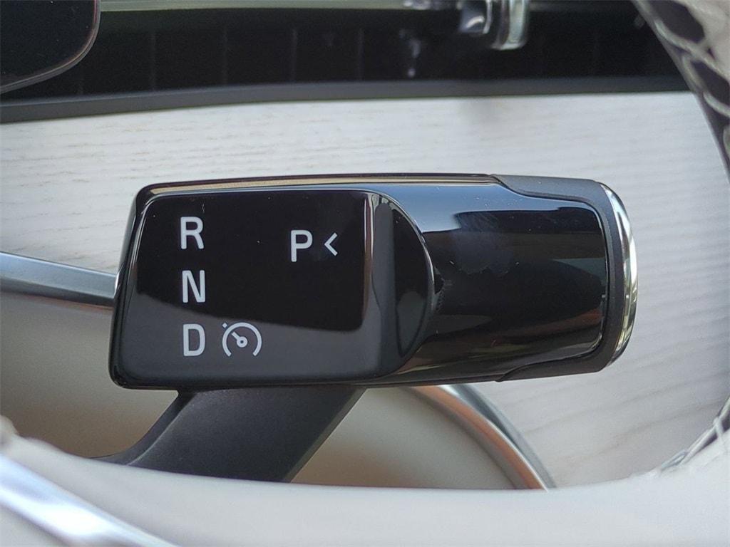 Thumbnail: 2025 Volvo EX90 - 36