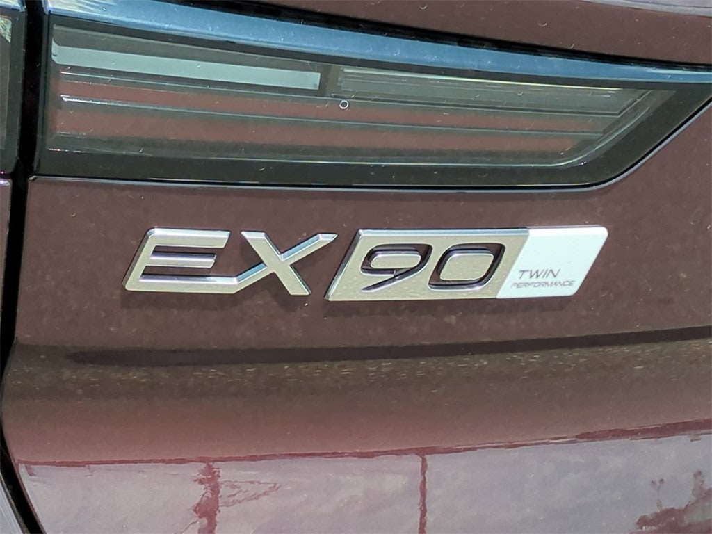 Thumbnail: 2025 Volvo EX90 - 23