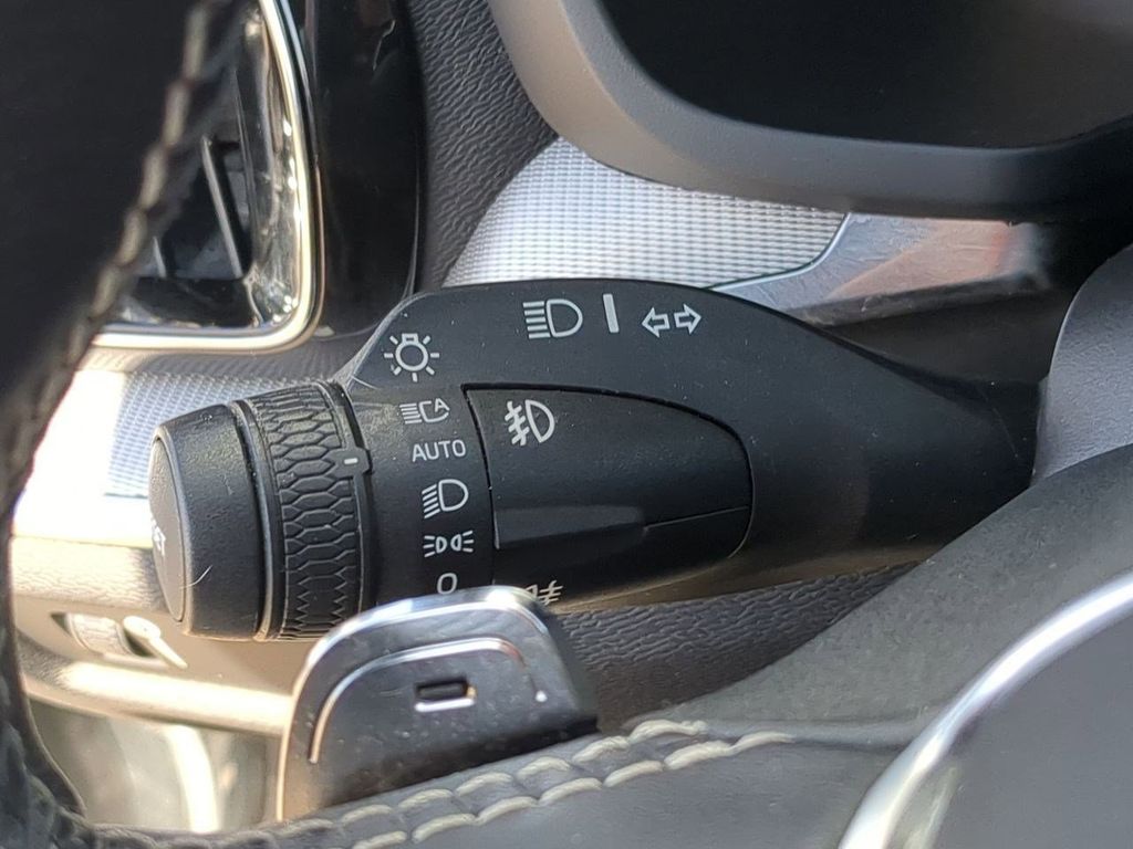 Thumbnail: 2019 Volvo S60 - 17