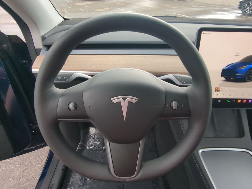 Thumbnail: 2024 Tesla Model Y - 13