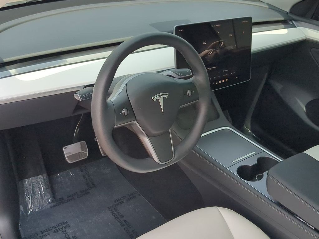 Thumbnail: 2023 Tesla Model Y - 2
