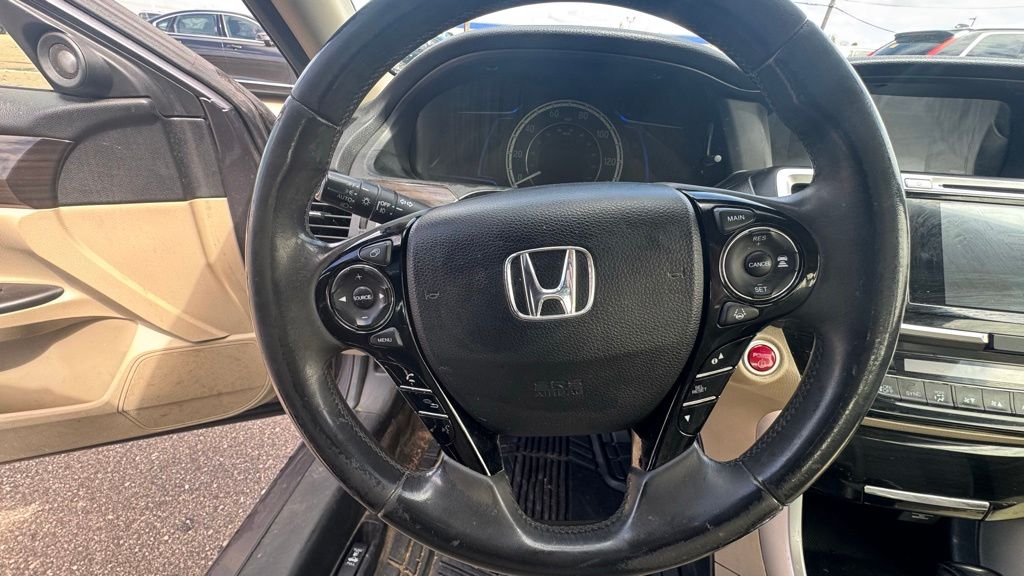 Thumbnail: 2017 Honda Accord - 2