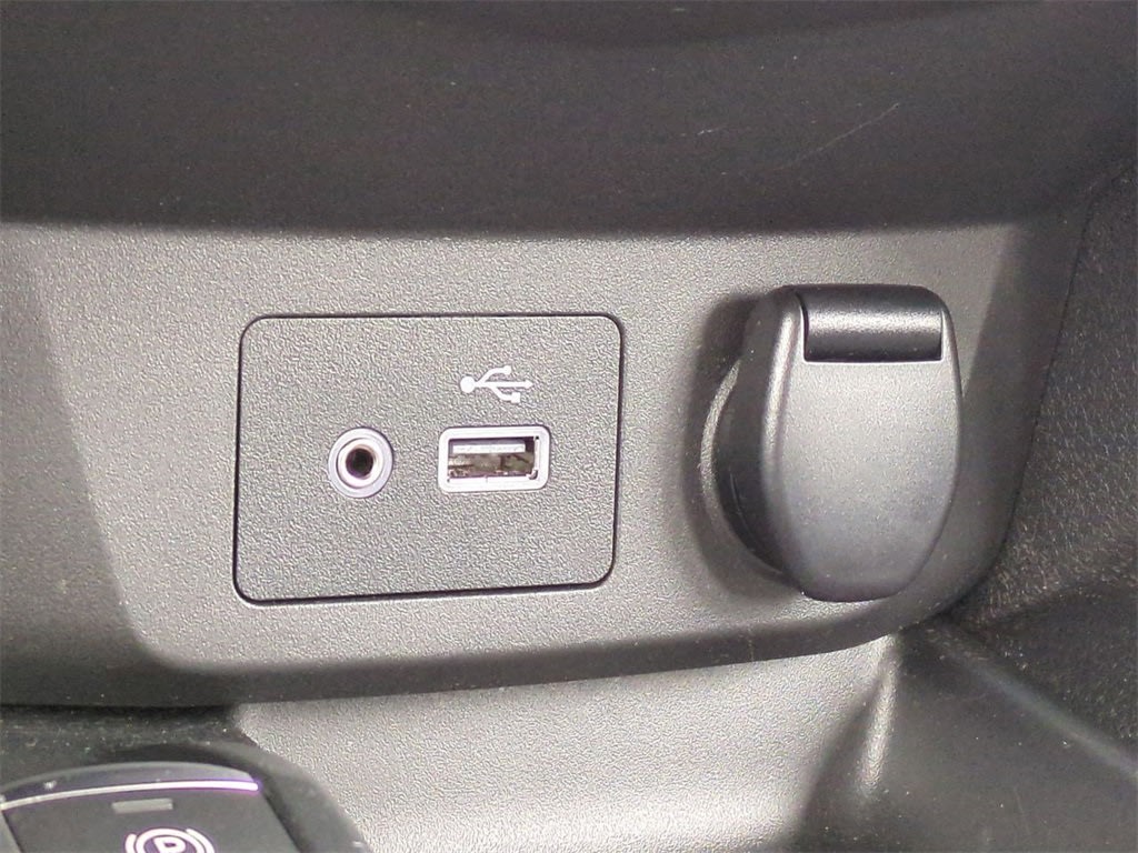 Thumbnail: 2022 Nissan Rogue Sport - 33