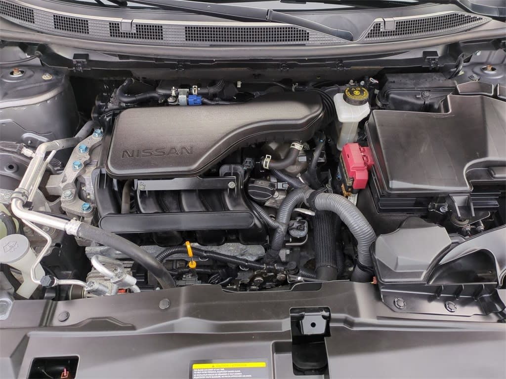 Thumbnail: 2022 Nissan Rogue Sport - 9