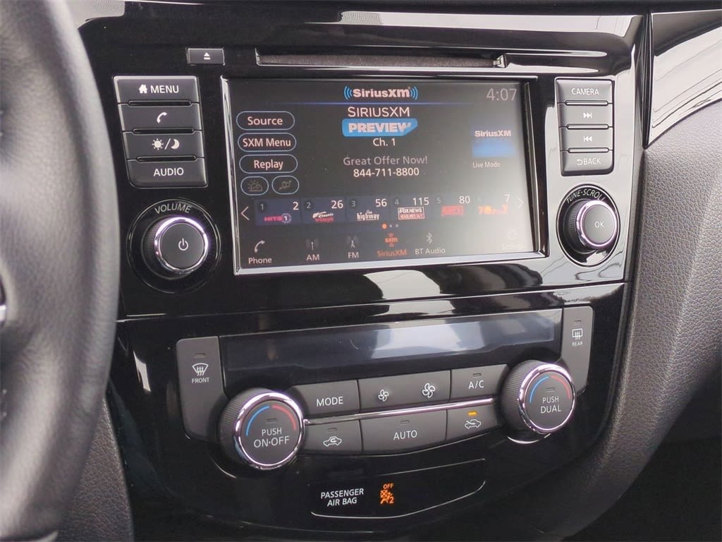 Thumbnail: 2022 Nissan Rogue Sport - 15