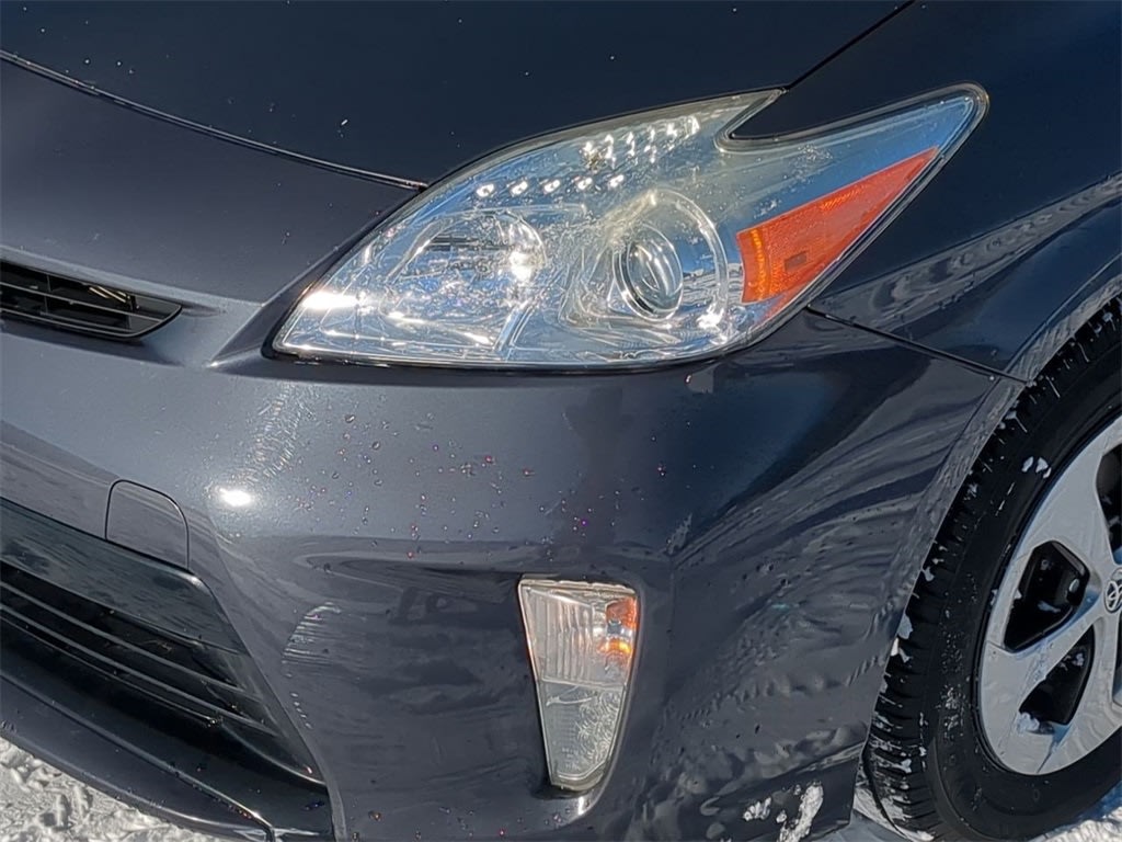 Thumbnail: 2014 Toyota Prius - 14