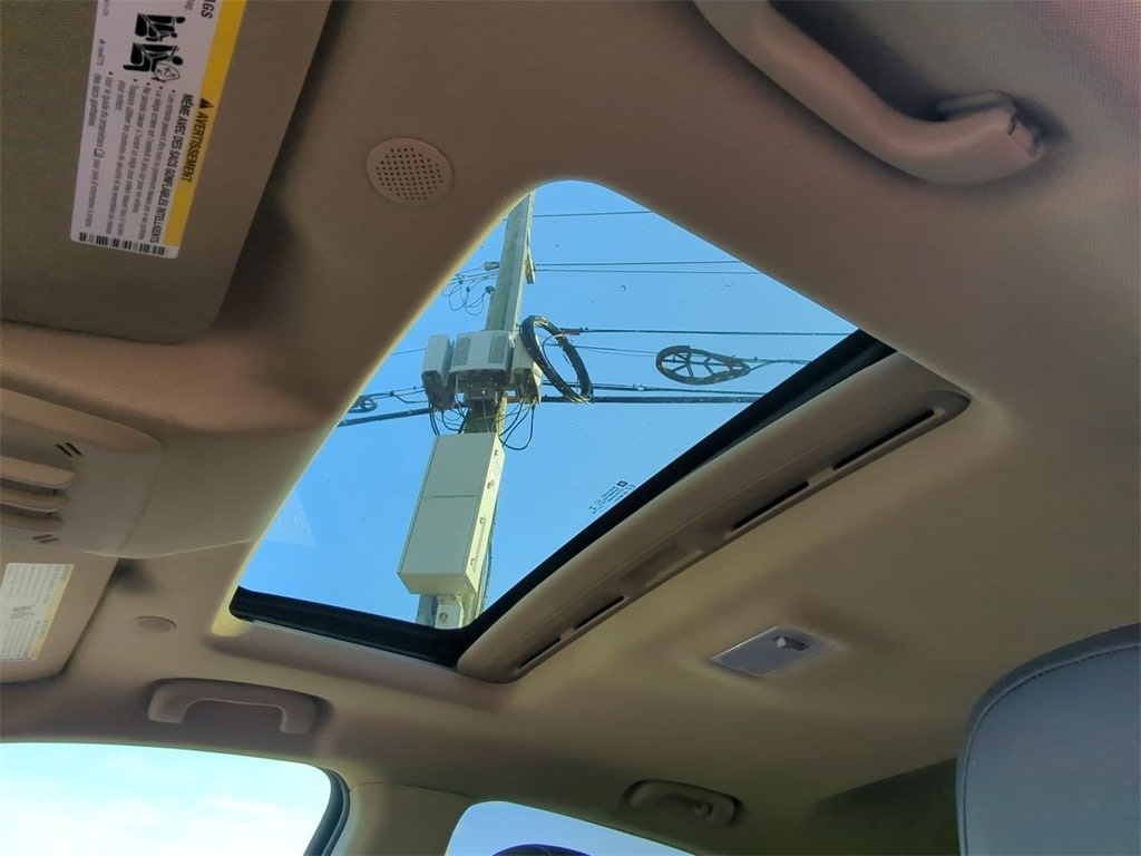 Thumbnail: 2014 Buick Encore - 27