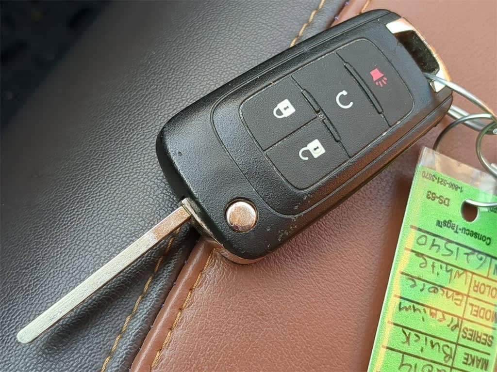 Thumbnail: 2014 Buick Encore - 19