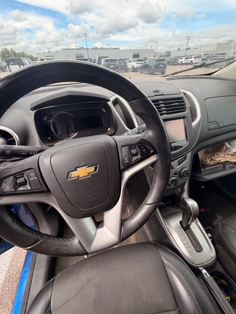 Thumbnail: 2015 Chevrolet Trax - 10