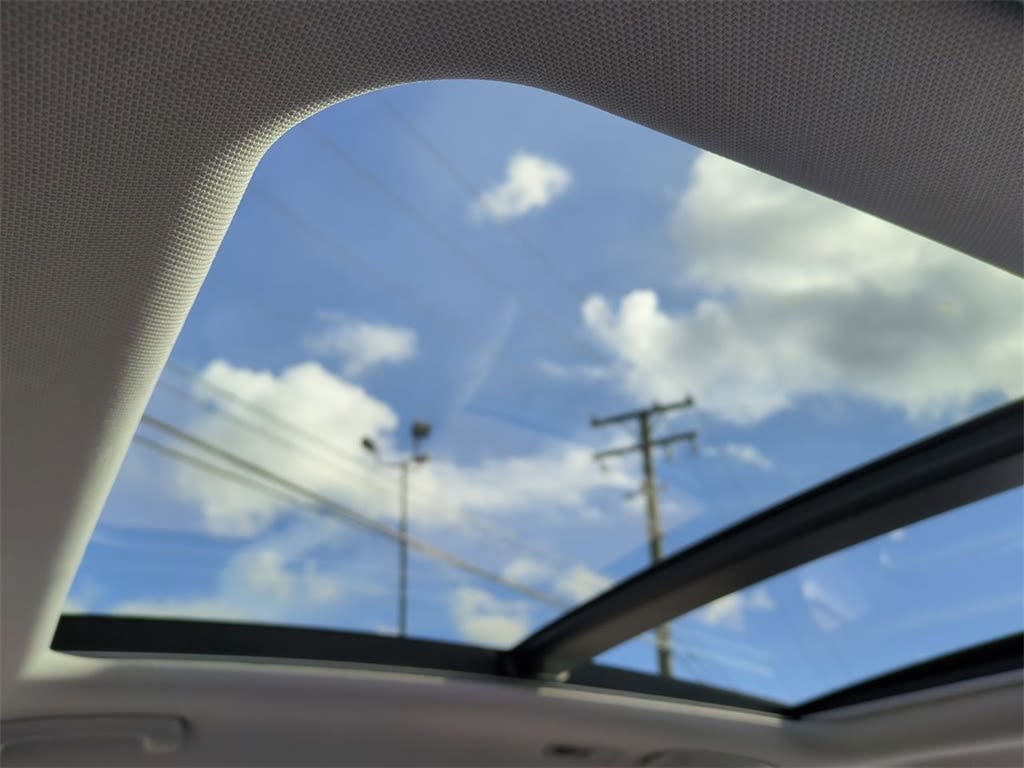 Thumbnail: 2016 Hyundai Sonata - 26