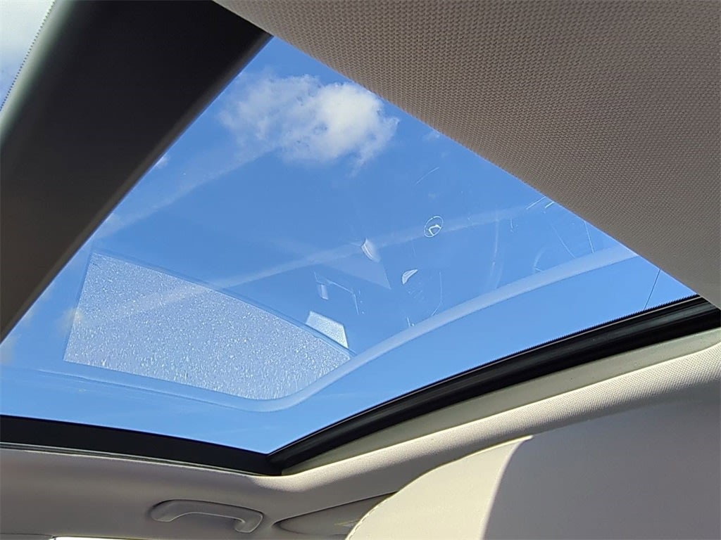 Thumbnail: 2016 Hyundai Sonata - 28