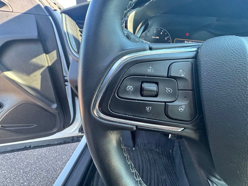 Thumbnail: 2022 Buick Envision - 22