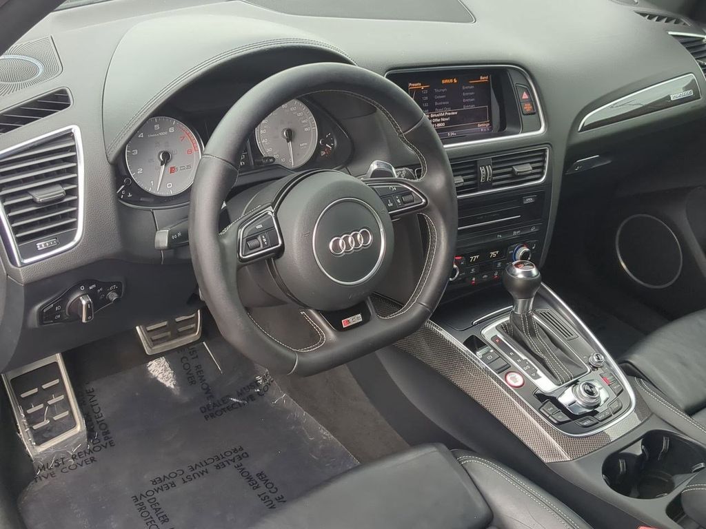 Thumbnail: 2014 Audi SQ5 - 2