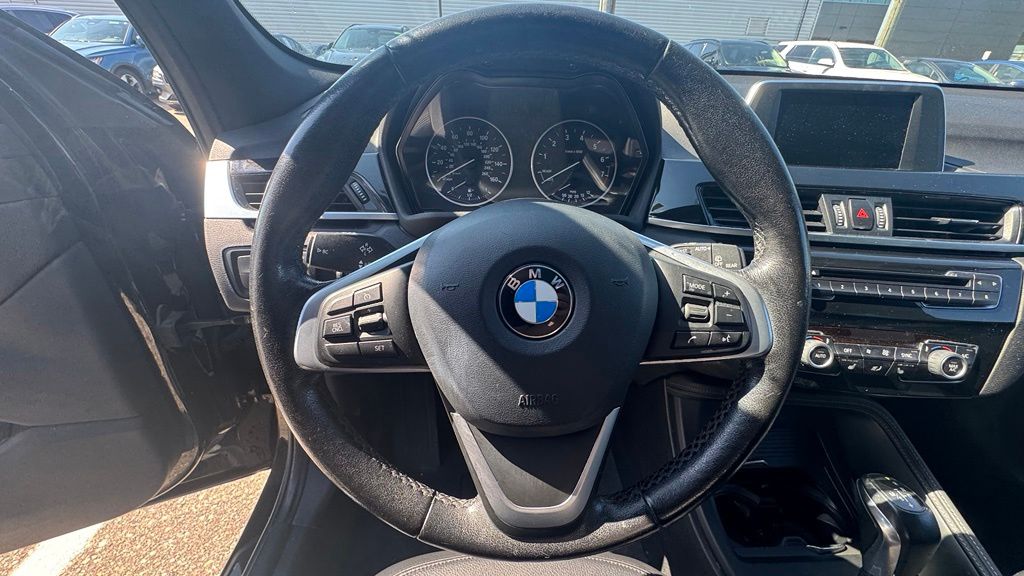 Thumbnail: 2017 BMW X1 - 2