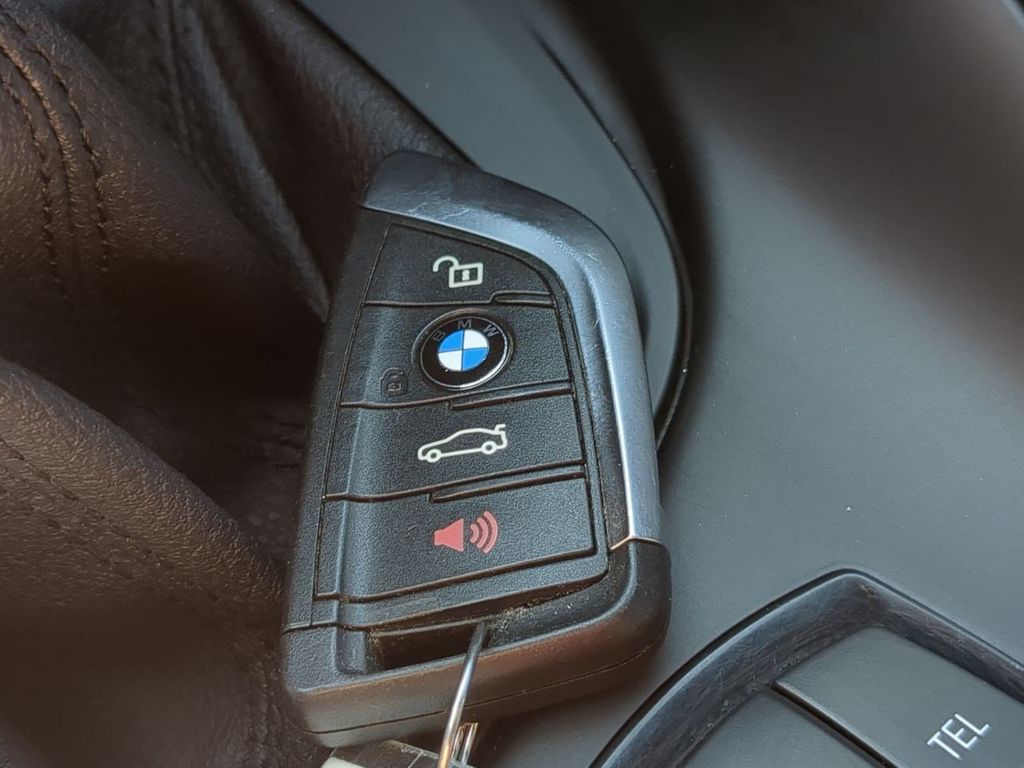 Thumbnail: 2017 BMW X1 - 31