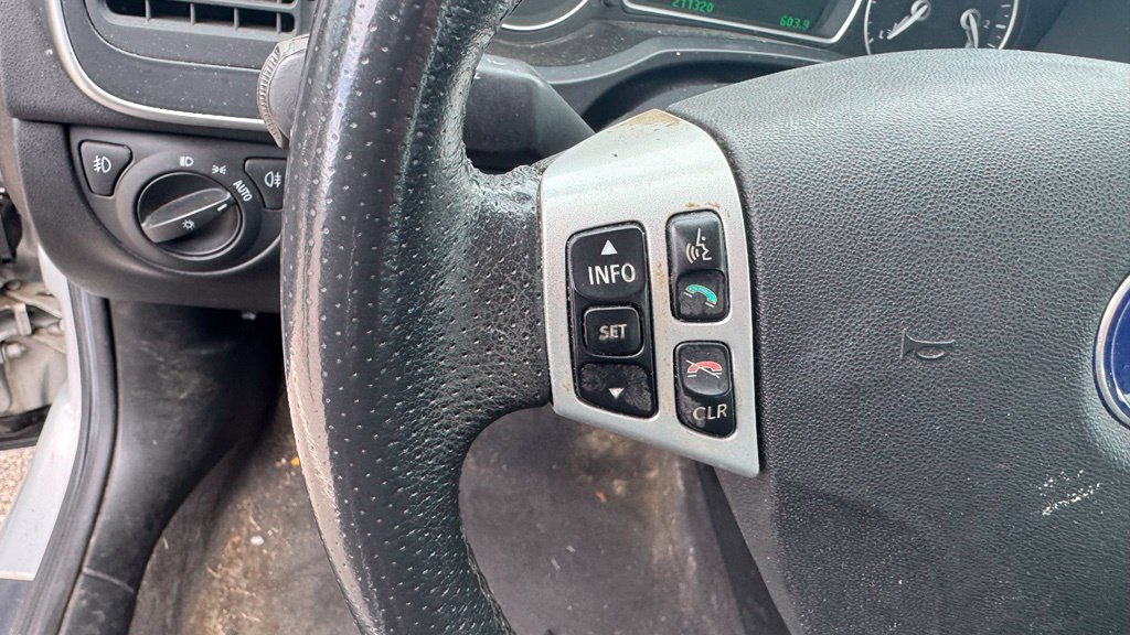 Thumbnail: 2008 Saab 9-3 - 20