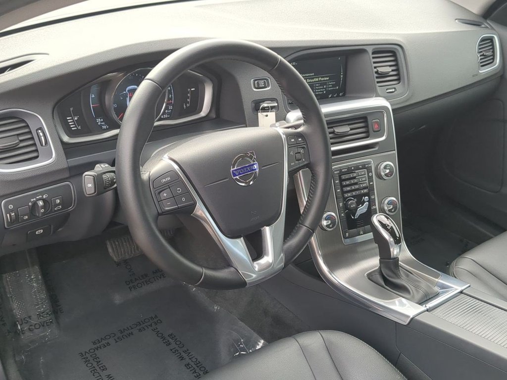 Thumbnail: 2016 Volvo S60 - 2