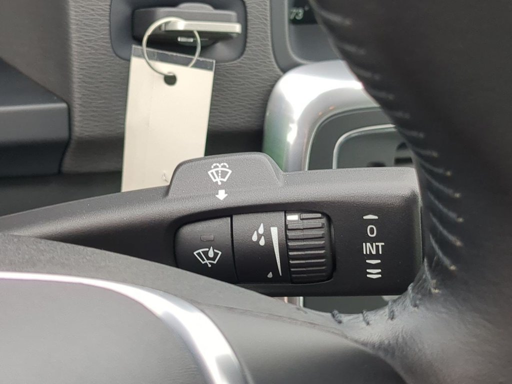Thumbnail: 2016 Volvo S60 - 12