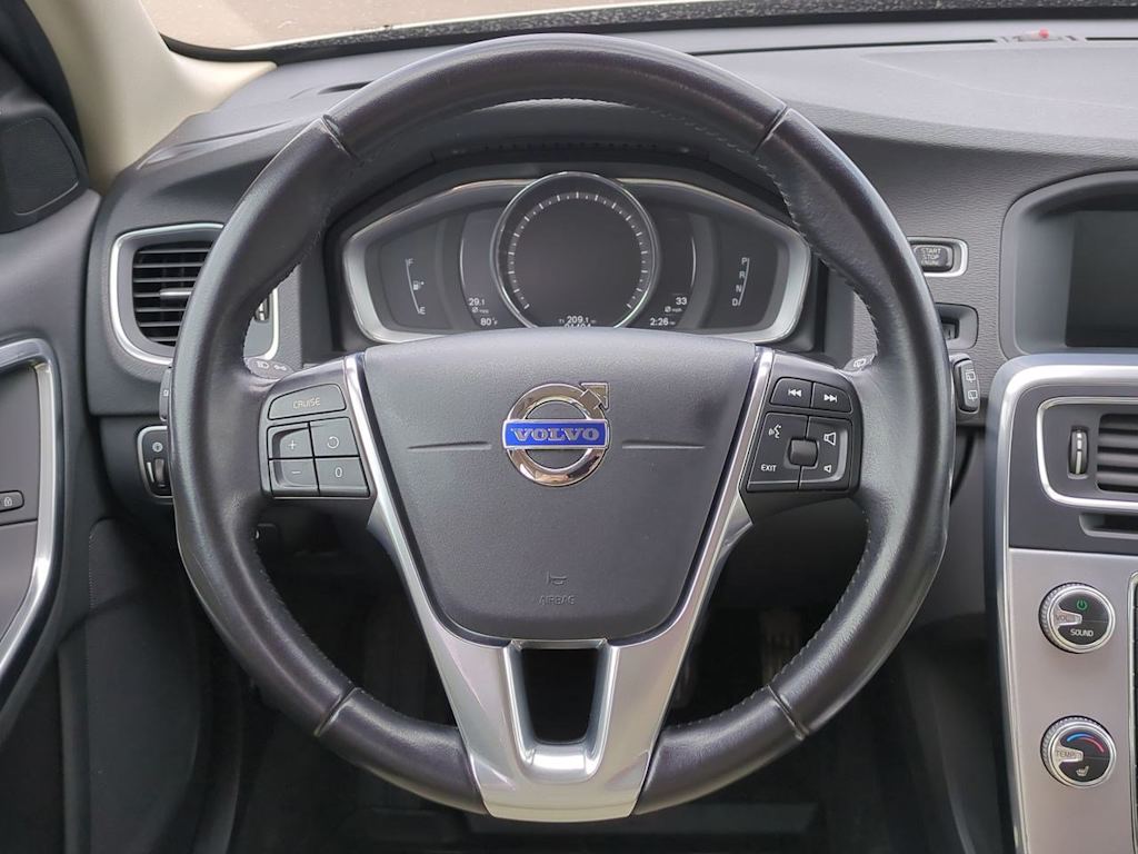 2017 Volvo V60 T5 14
