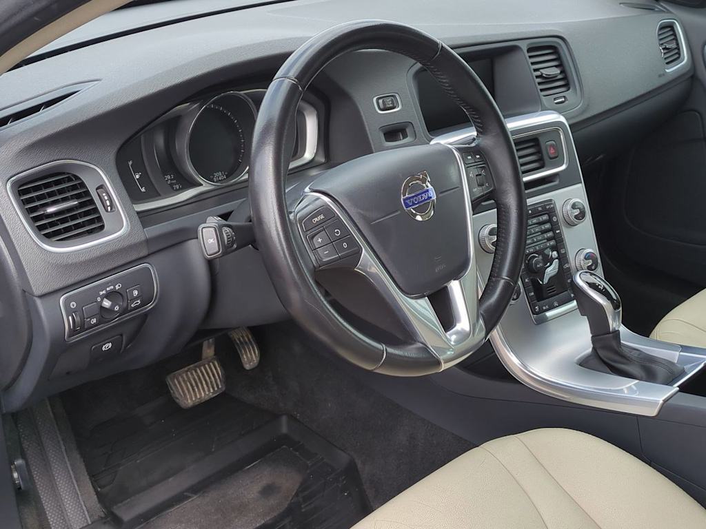 2017 Volvo V60 T5 2