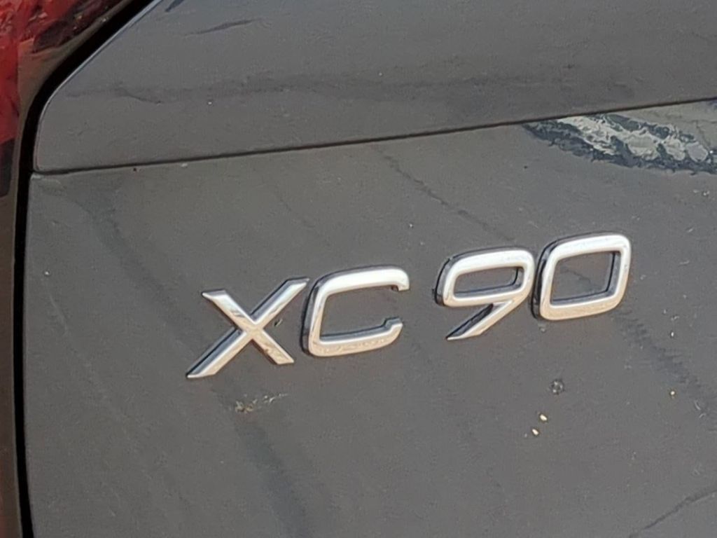 Thumbnail: 2026 Volvo XC90 - 22