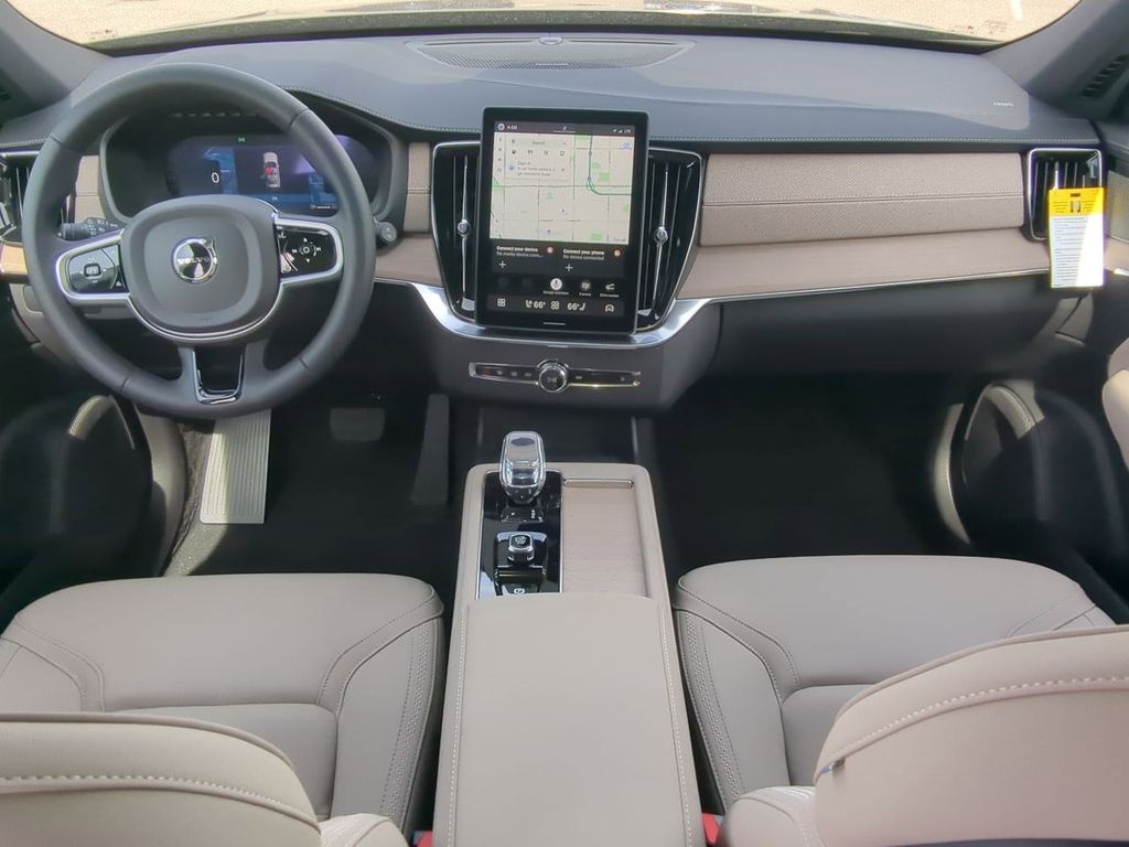 Thumbnail: 2026 Volvo XC90 - 9