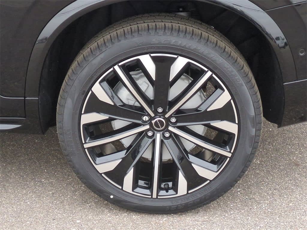 Thumbnail: 2026 Volvo XC90 - 8