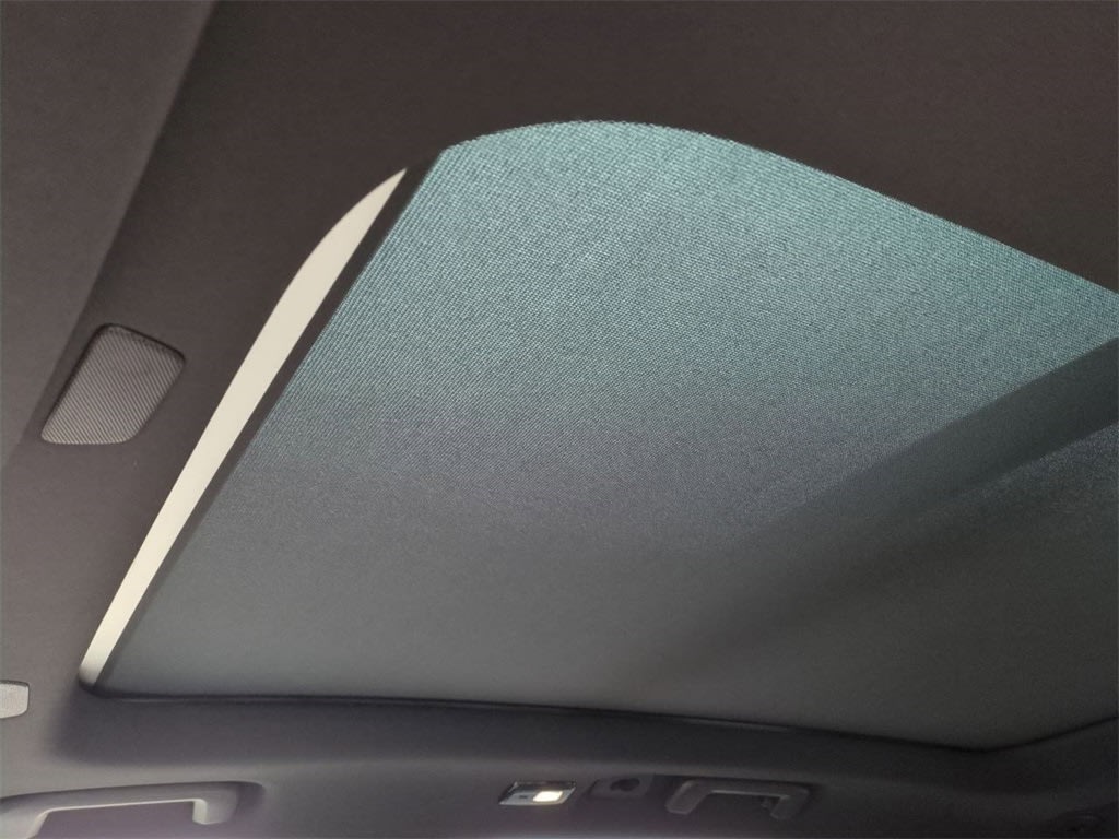 Thumbnail: 2026 Volvo XC90 - 24