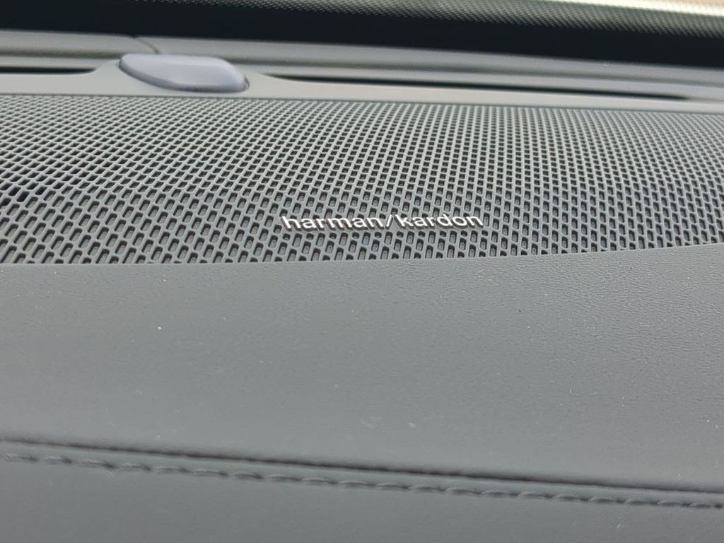 Thumbnail: 2026 Volvo XC90 - 18