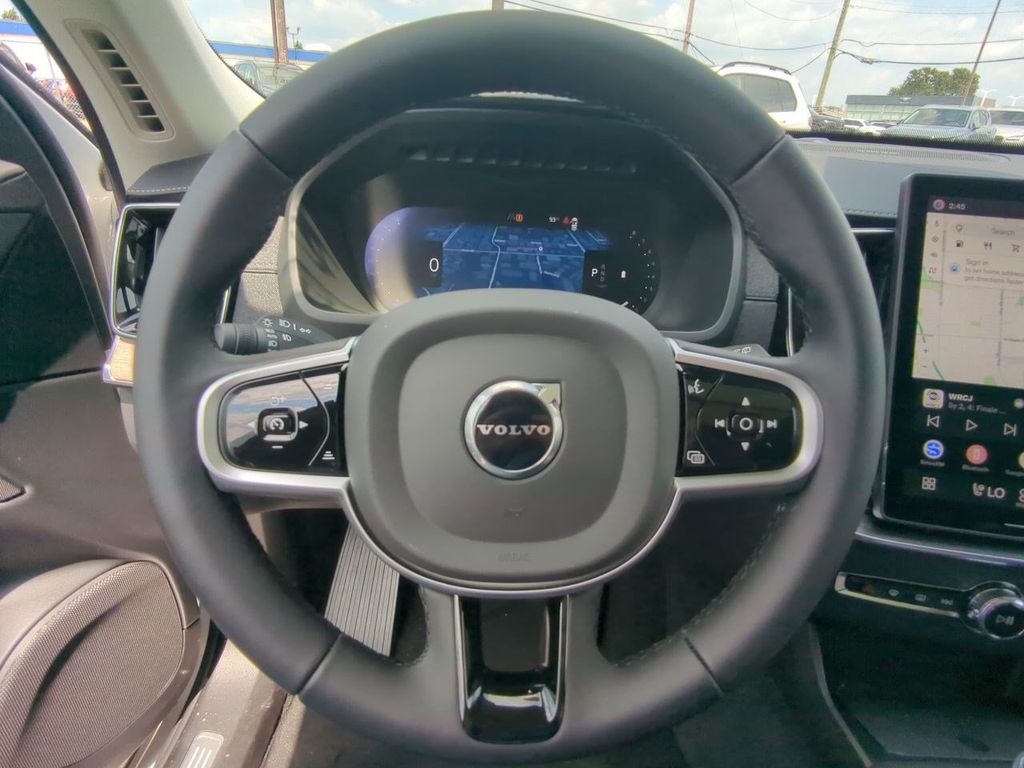 Thumbnail: 2026 Volvo XC90 - 13
