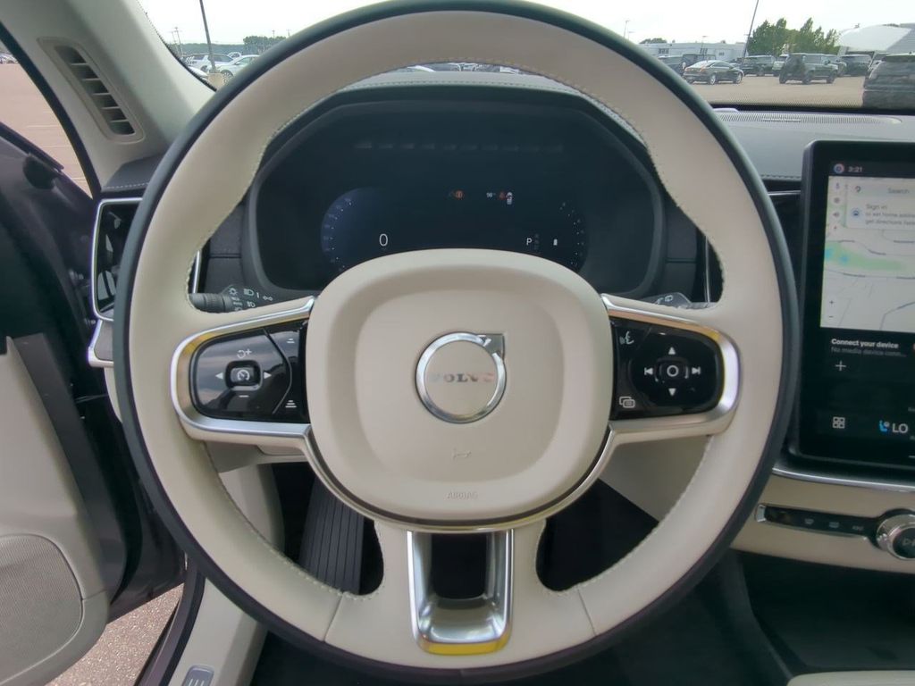 Thumbnail: 2026 Volvo XC90 - 13