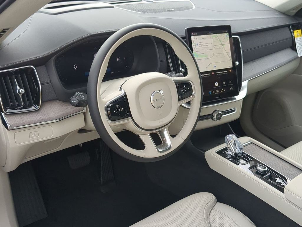 Thumbnail: 2026 Volvo XC90 - 2