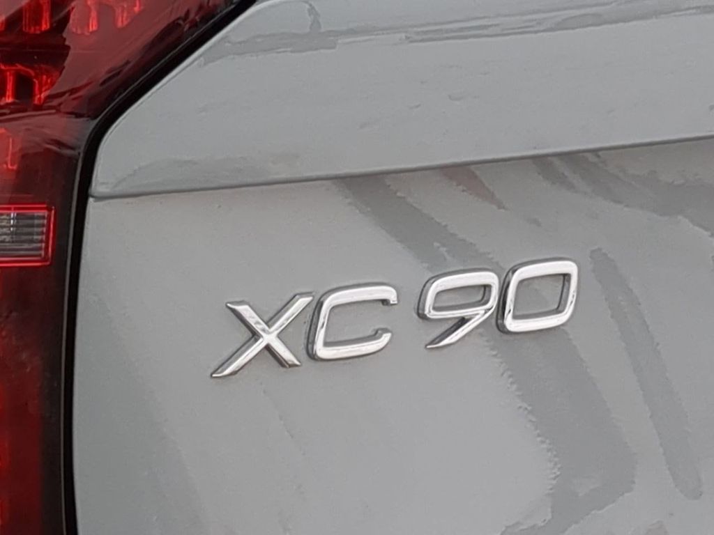 Thumbnail: 2026 Volvo XC90 - 24