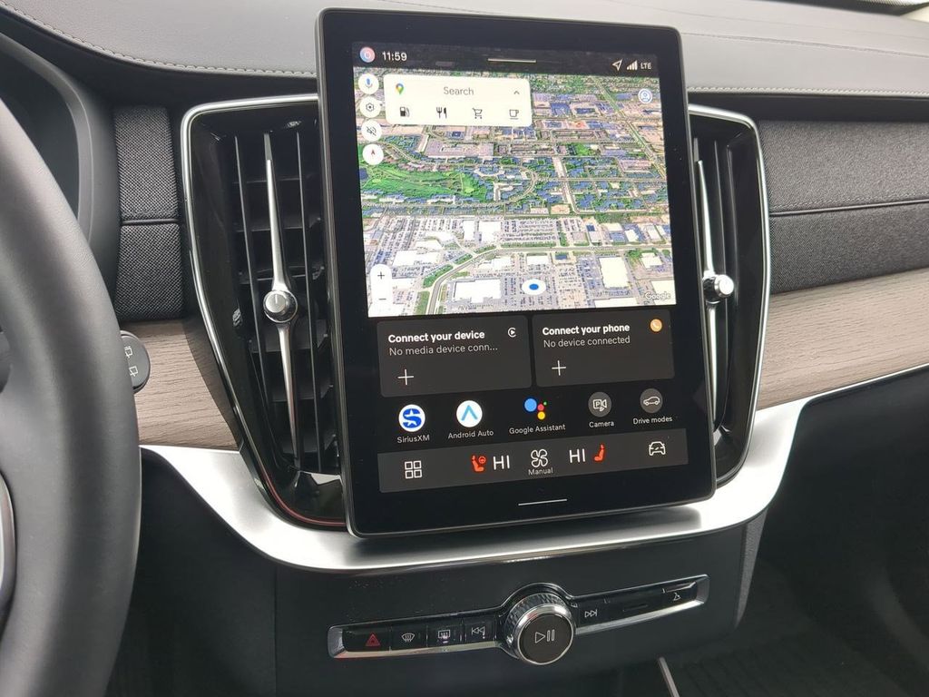 Thumbnail: 2026 Volvo XC90 - 14