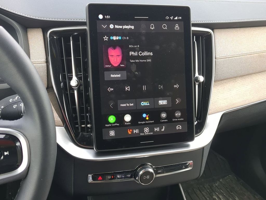 Thumbnail: 2026 Volvo XC90 - 14