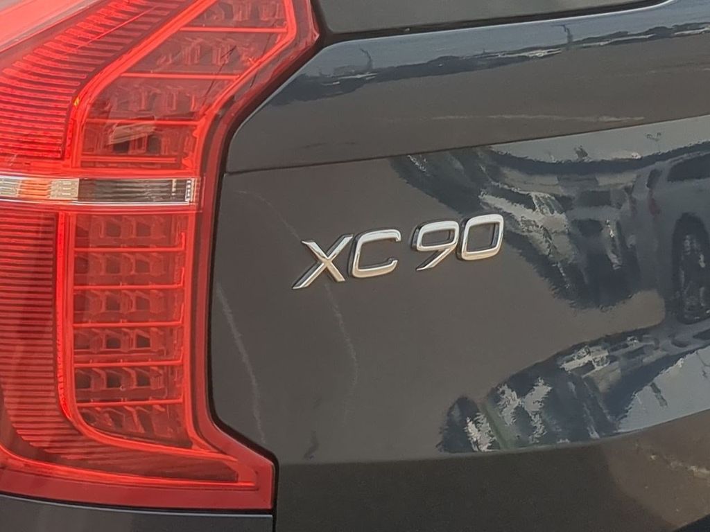 Thumbnail: 2024 Volvo XC90 - 22