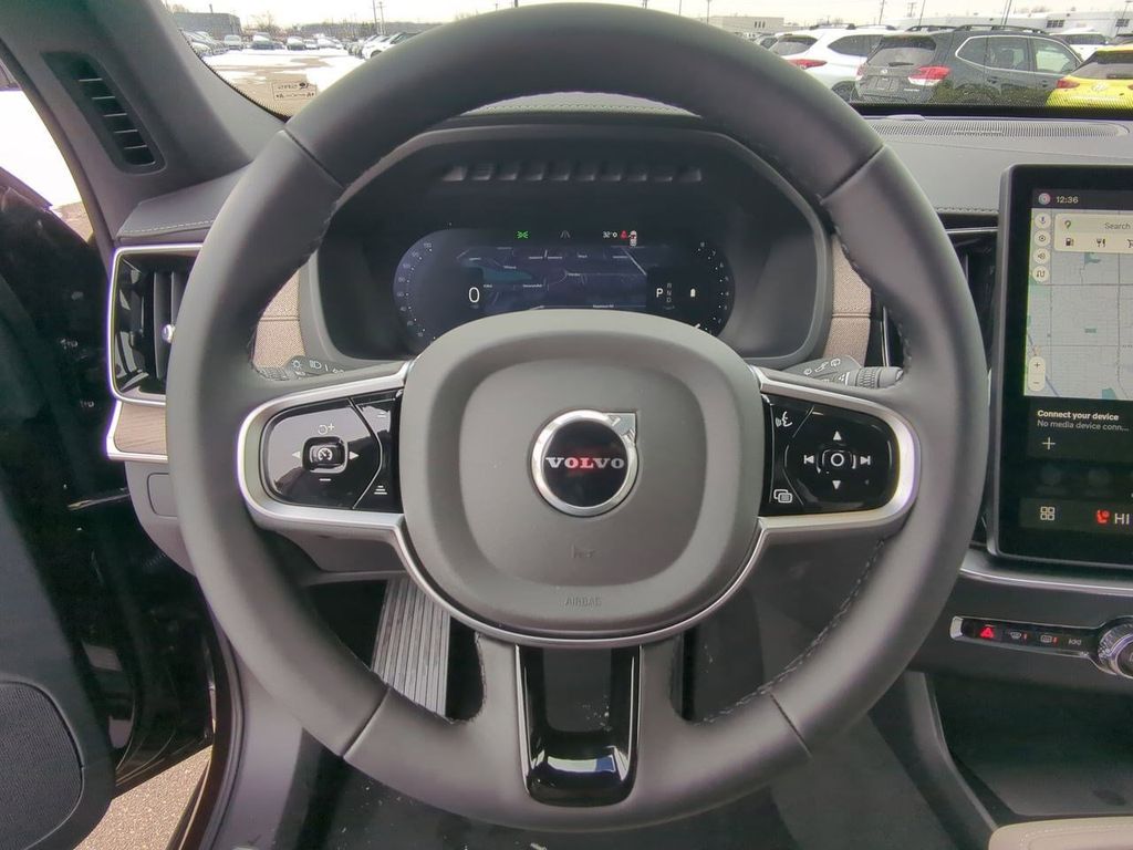 Thumbnail: 2026 Volvo XC90 - 13
