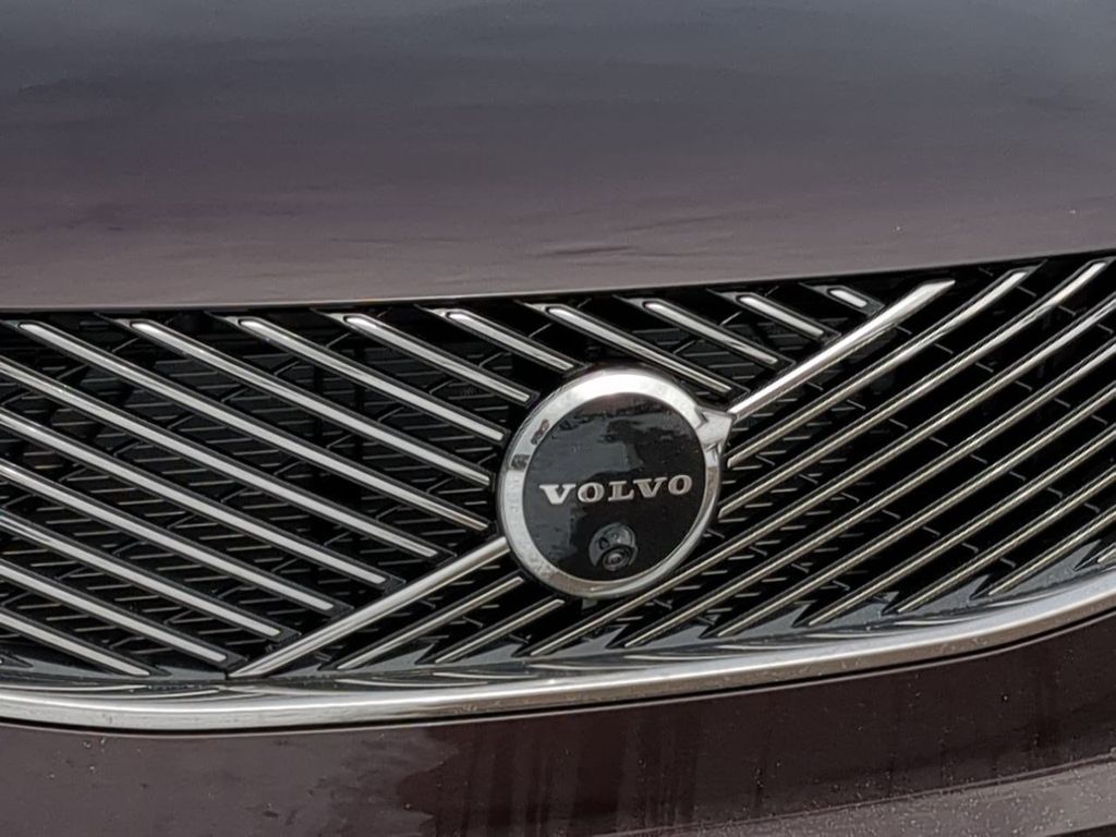 Thumbnail: 2026 Volvo XC90 - 7